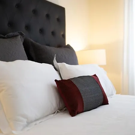 Sunny, The House - Al 파로