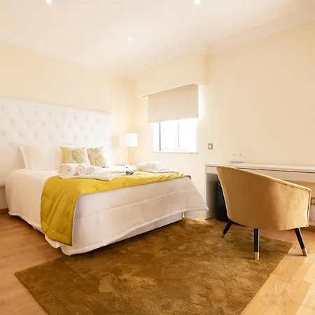 Sunny, The House - Al 파로