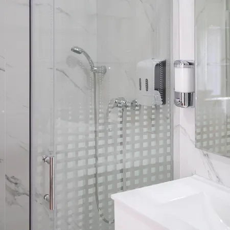 Sunny, The House - Al *